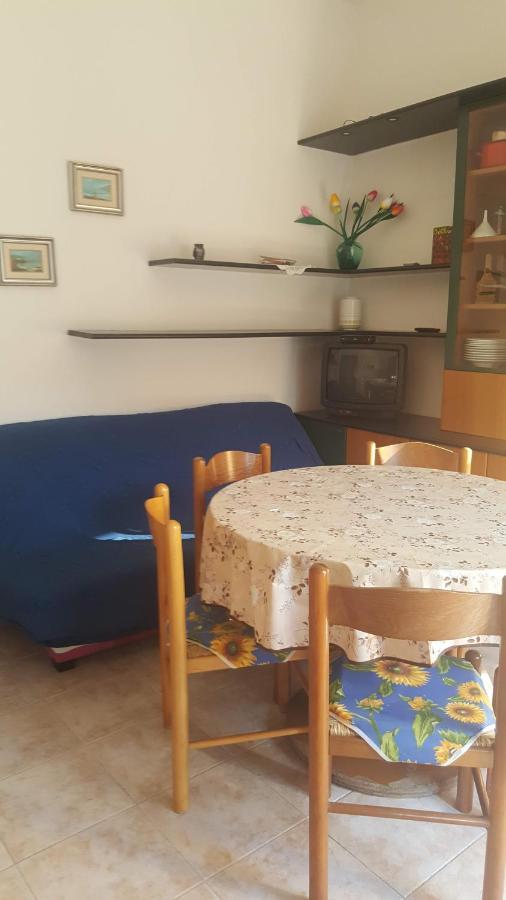 Casa Vacanza Costa Rossa Vista Mare Trinità dʼAgultu Kültér fotó